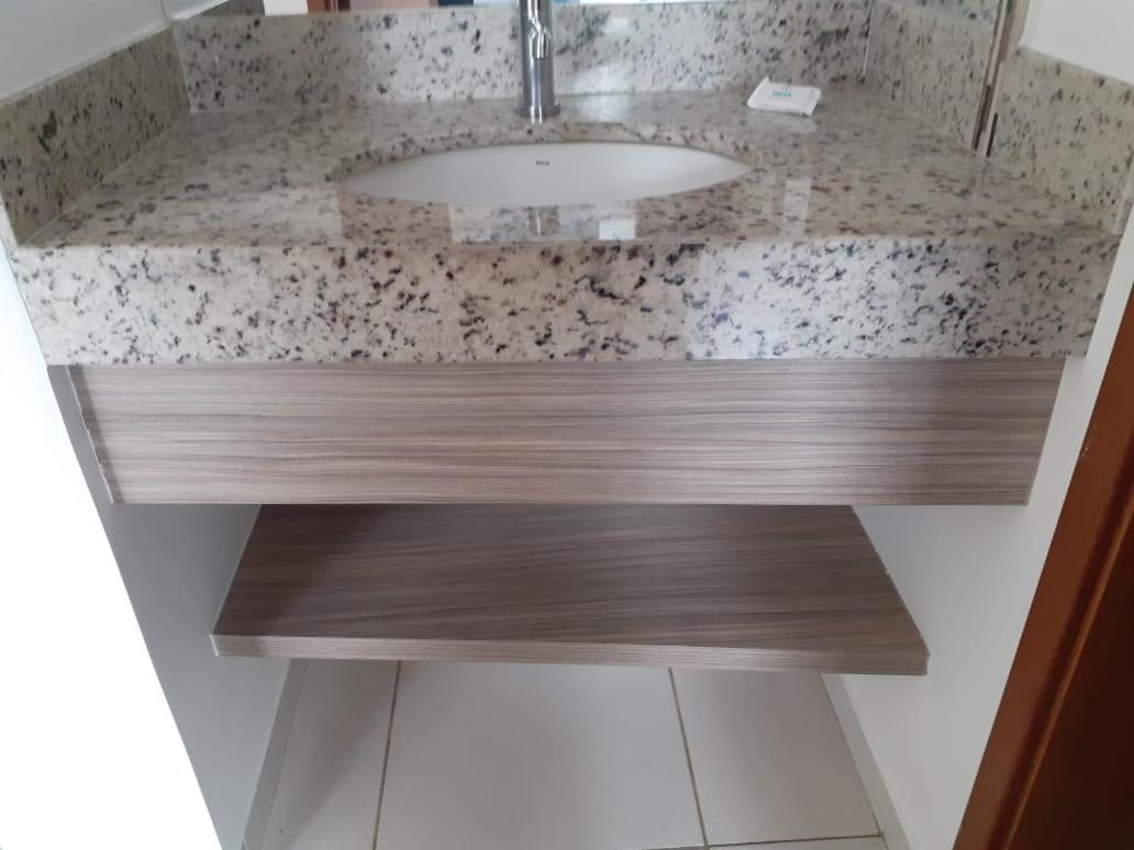 Prive Riviera Park Hotel Caldas Novas - Lindo Apartamento Inteiro Para 4 Pessoas Esterno foto